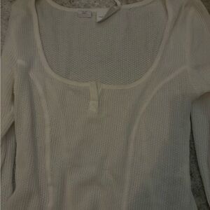 URBAN outfitters Cream Long Sleeve Knit